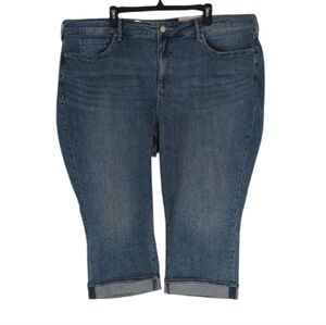 Size 26W NYDJ Cropped Lift X Tuck Marilyn Straight Jeans  NWT !